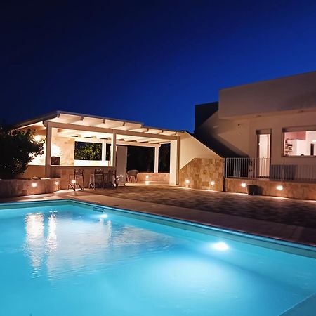 Malia Holiday Villa Конверсано Екстер'єр фото